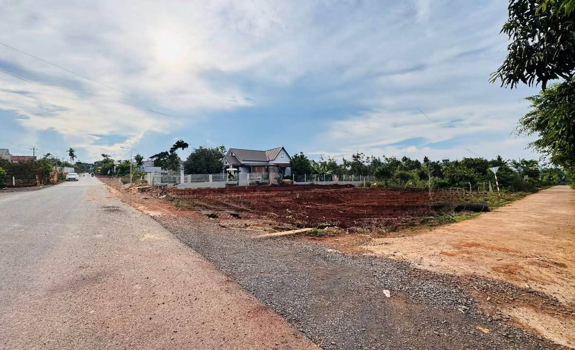 Đất nền 702m² Hòa Thắng, BMT - Lô góc 2 mặt tiền, tiềm năng tăng giá!