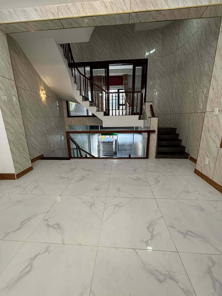 Nhà riêng Sơn Trà Đà Nẵng 12 triệu/tháng - Ô tô vào tận nhà!