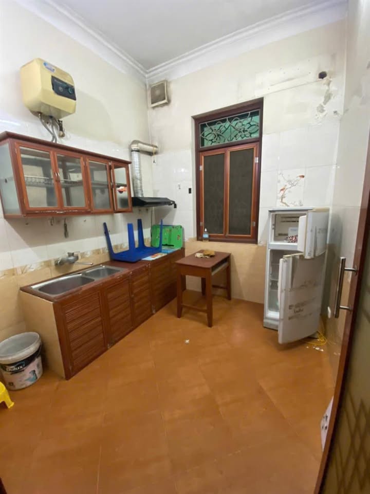 Nhà phố Cổ Nhuế, Hà Nội 42m² - Sẵn sàng ở ngay, full tiện nghi!