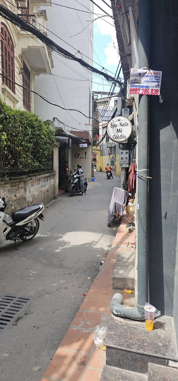 Cửa hàng mặt tiền 70m² Ngõ 85 Xuân Thủy, Cầu Giấy - Mặt tiền kinh doanh đắc địa!