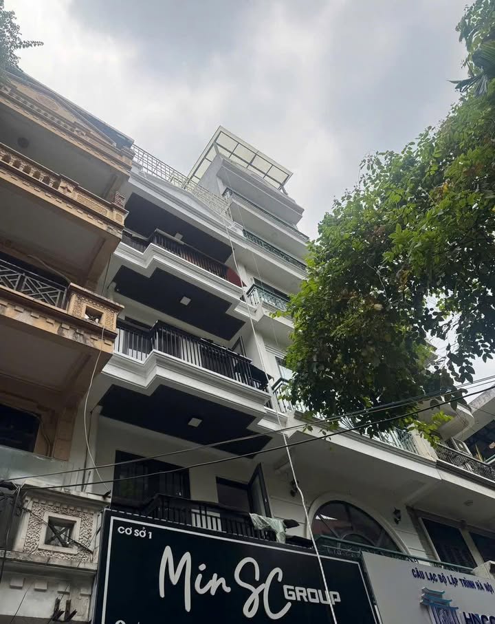 Nhà riêng Nguyễn Thị Định 55m² - 35 triệu - Ô tô vào tận nhà