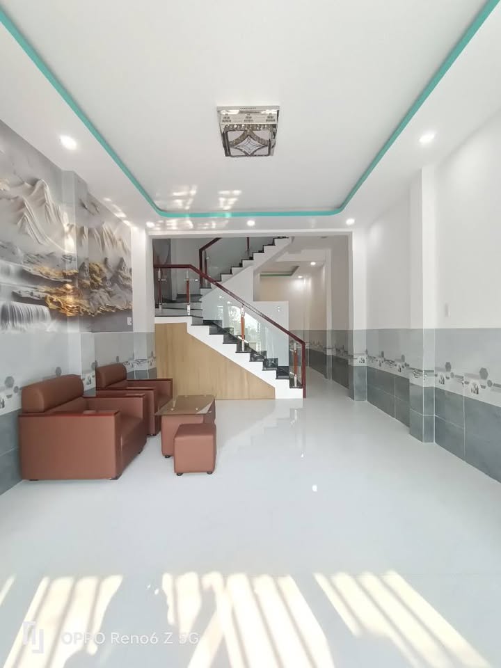 Nhà Giồng Lớn Cần Giuộc 52m² - Sổ hồng riêng, sẵn sàng ở ngay!