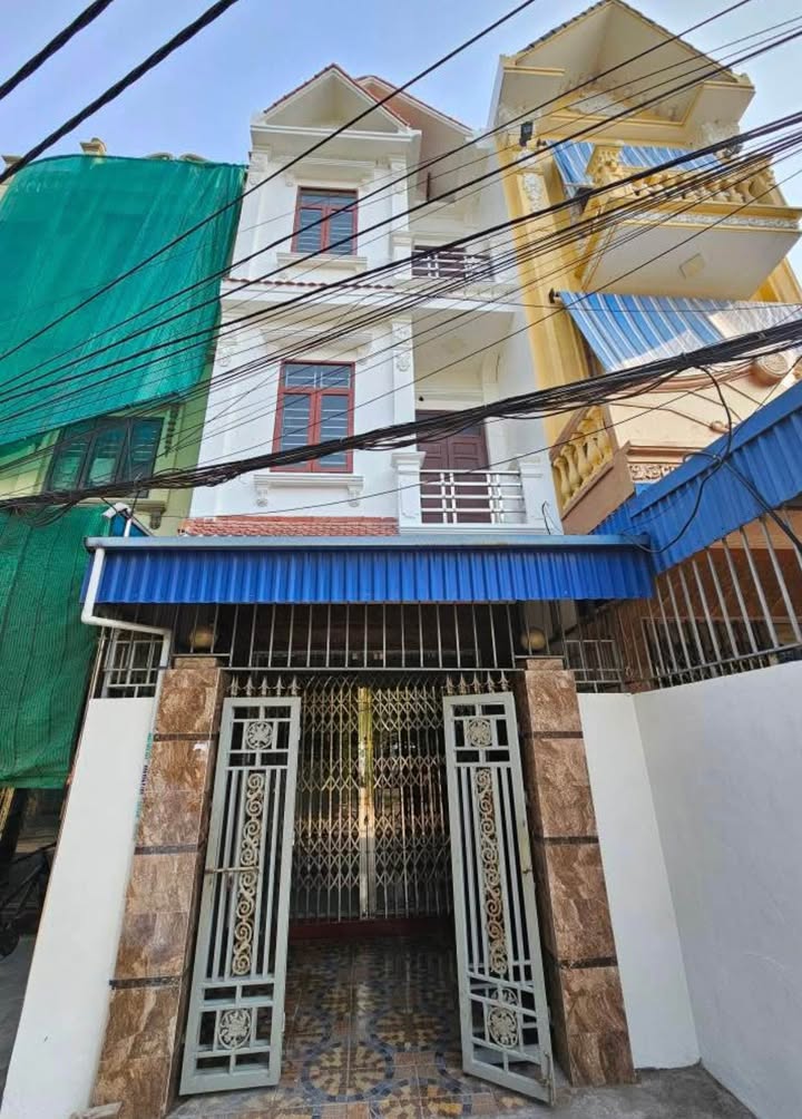 Bán nhà 3 tầng khu Bãi Vượt Nam Định 54m² - Ô tô vào tận nhà!