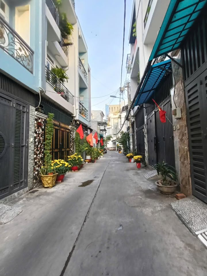 Nhà riêng Tân Phú 45m² giá 5.1 tỷ - Sẵn sàng ở ngay!