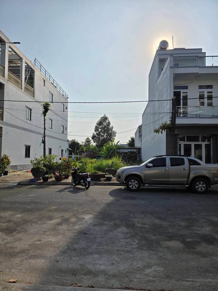 Đất nền Thổ cư 90m² - TĐC Đồng Tâm, Tân An - Giá 2.85 tỷ