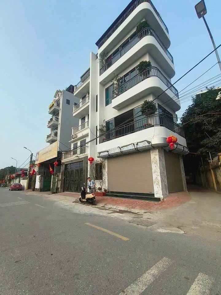 Nhà phố Bát Khối Long Biên 66m² - Mặt tiền kinh doanh, đầu tư sinh lời!