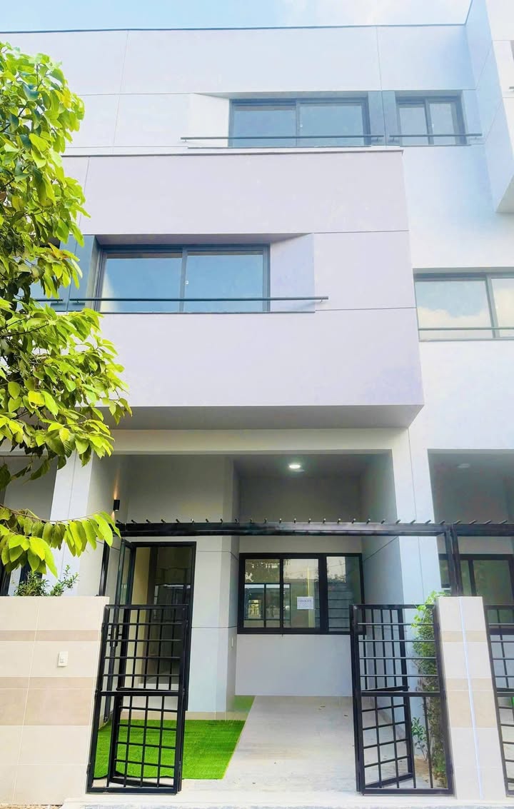 Nhà Phố An Phú, Thủ Đức 76.5m² - Ô tô vào tận nhà, Sổ hồng sẵn!
