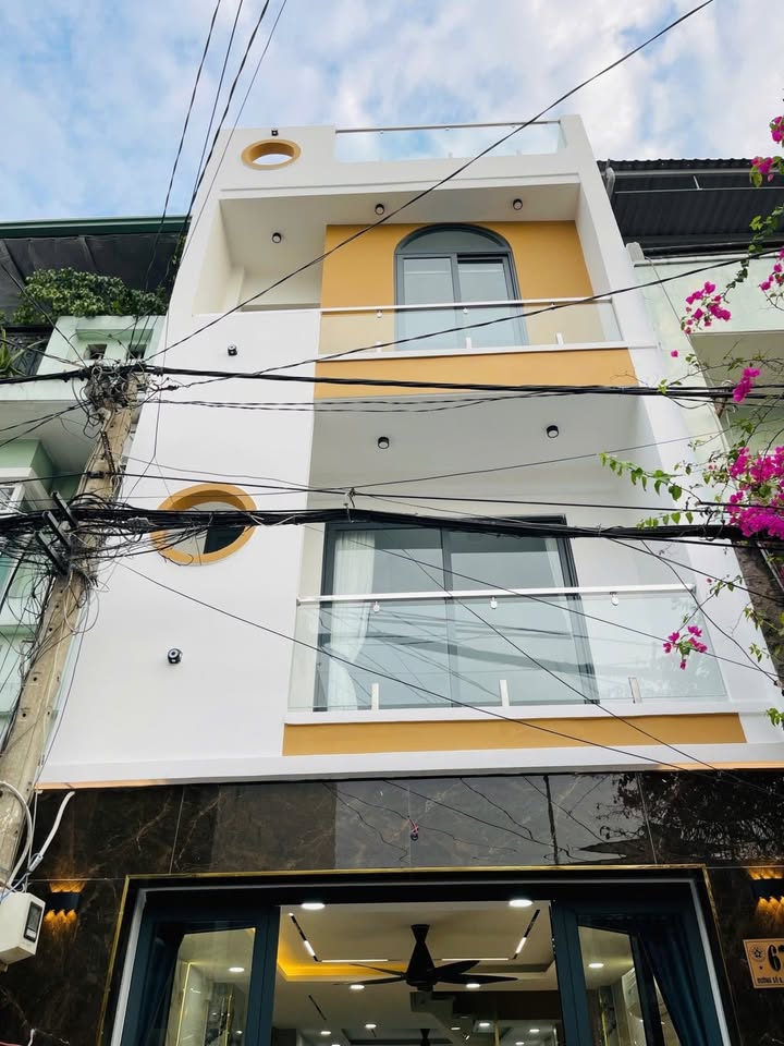 Nhà 3 Tầng Đường Số 6 Tân Phú 48m² - Giá 6.1 Tỷ, Full Nội Thất