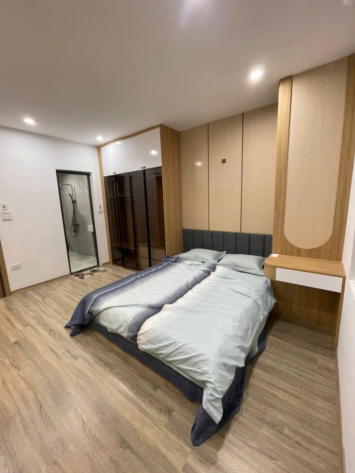 Nhà Riêng 6 Tầng Mai Động 150m² - 12 Triệu/Tháng, Full Đồ