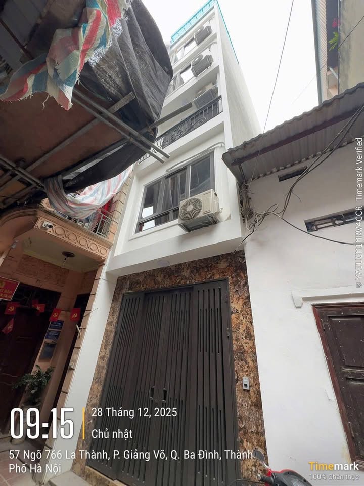 Nhà 35m² 6 Tầng Ngõ 766 Đê La Thành, Ba Đình - Giá 14 Triệu/Tháng