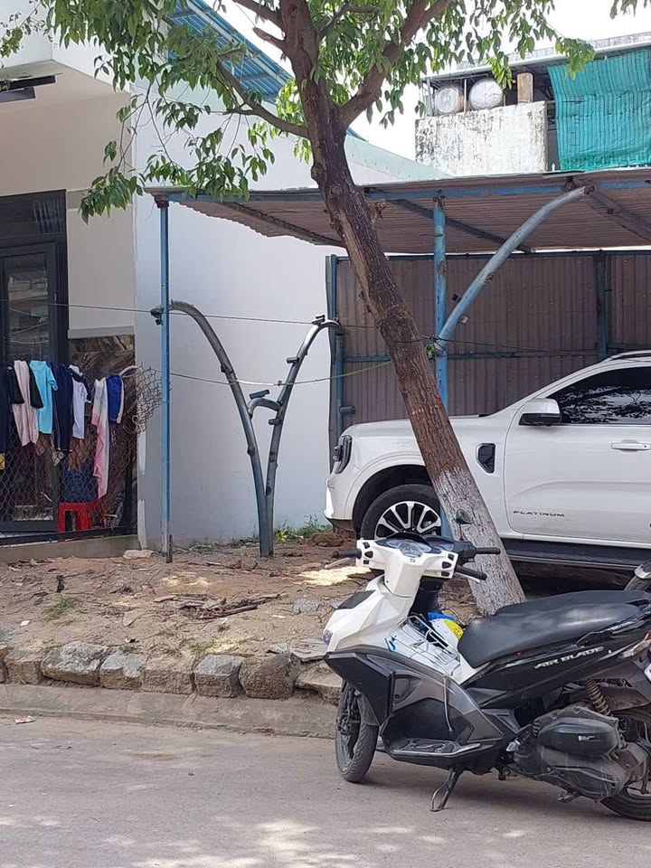 Bán Đất Mặt Tiền Bùi Thị Xuân Quy Nhơn 72m² - Sổ Đỏ Chính Chủ, Giá 1.3 Tỷ