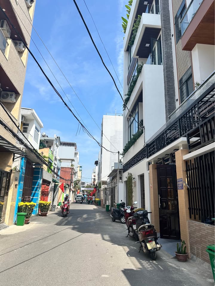 Bán Nhà Mặt Tiền Trần Khánh Dư 110m² - Vị Trí Đắc Địa Tâm Điểm Phố Tây