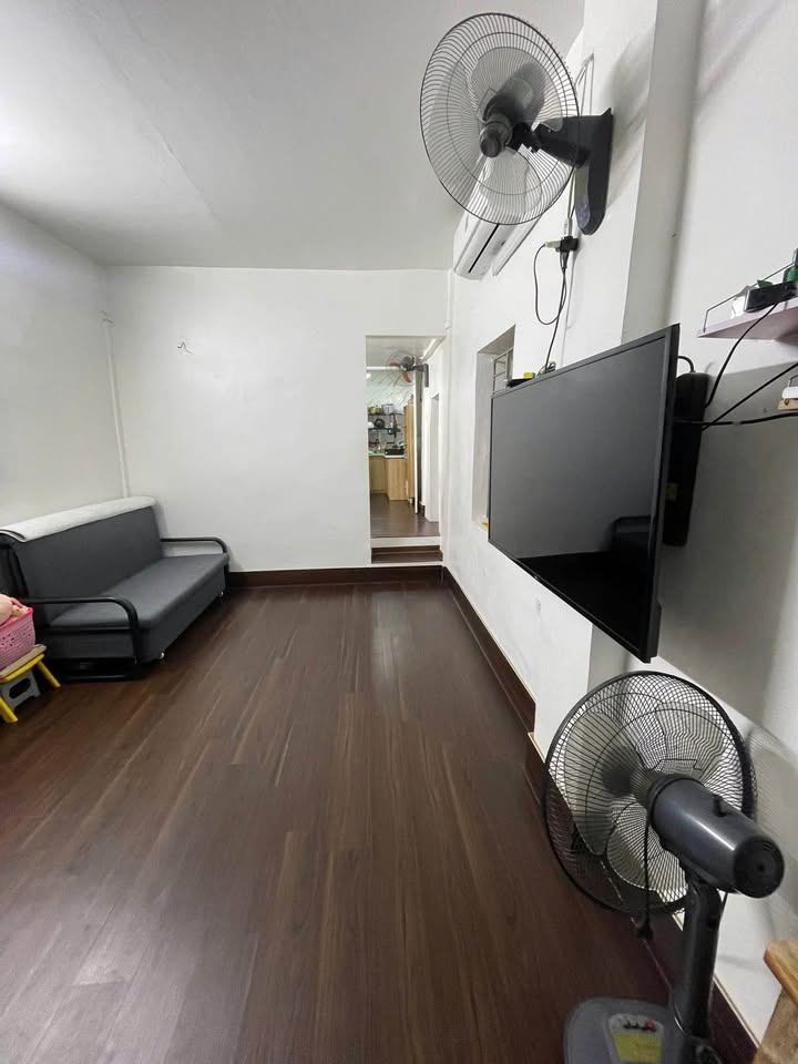 Căn hộ tập thể Đại La 80m2 giá 3 tỷ - Chính chủ bán