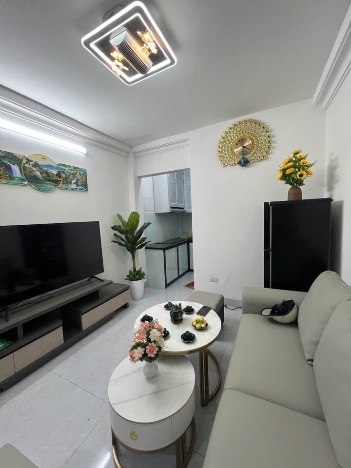 Nhà Vĩnh Hưng Hoàng Mai 25m² 3 Tầng - Sổ Đỏ Chính Chủ, Giá 3.3 Tỷ