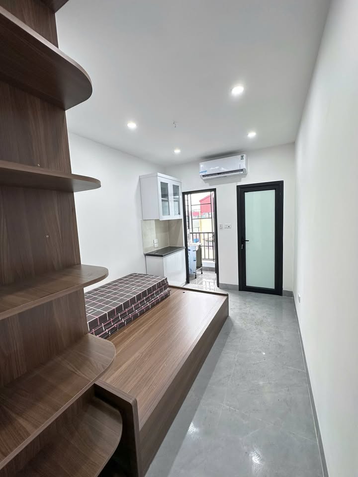 Studio Ngõ Chợ Khâm Thiên 25m² - Full nội thất, vào ở ngay!