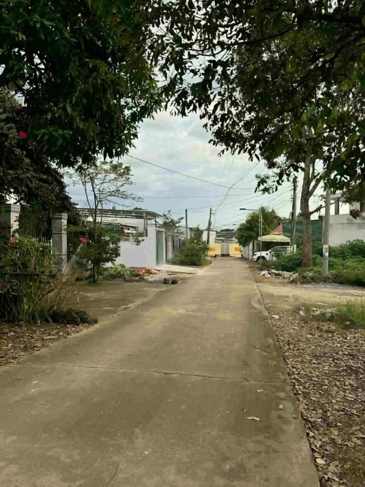 Đất nền Tân Phú Đồng Nai 150m² giá 820 triệu - Sổ đỏ chính chủ!