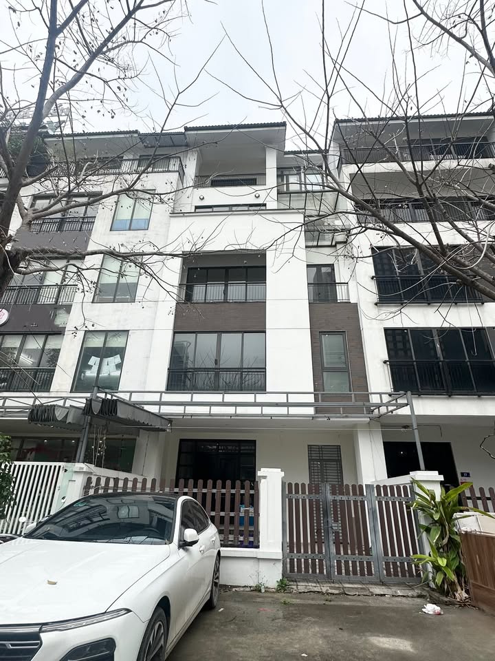Nhà riêng Hoàng Thành City 130m² 50 tỷ - Chính chủ bán