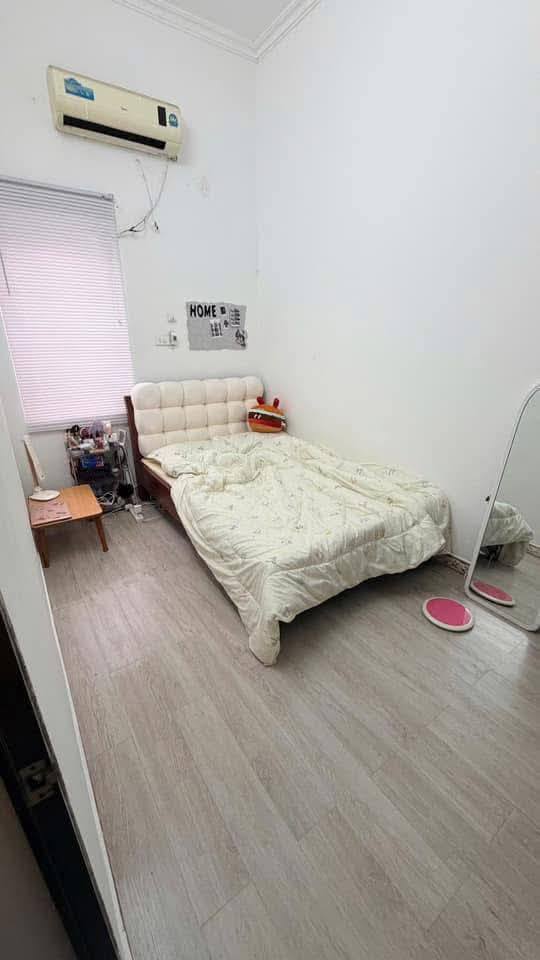 Cho thuê nhà 3PN Phố Nguyễn Văn Cừ, Long Biên - Giá 5 Triệu/tháng