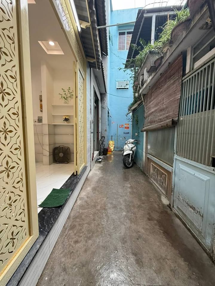 Nhà 4.13 Tỷ Quận 8 - 30m² (4x7.5m) Hẻm 337 Ba Đình, 2PN, Sổ Hồng