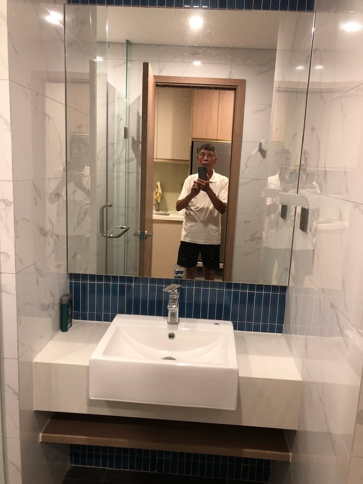 Cho thuê căn Studio Icon40 Hạ Long - Nội thất đủ, view thành phố