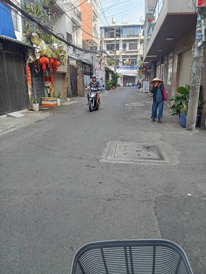 Nhà Hẻm Xe Hơi Đất Thánh, Tân Bình - 78m², 4 Tầng, 10.8 Tỷ