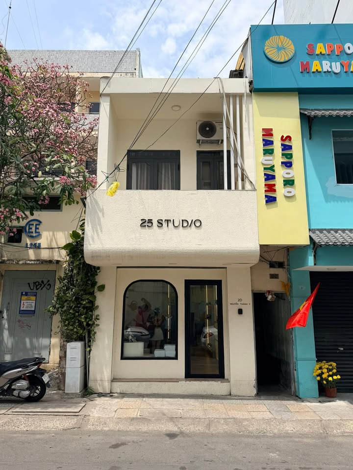 Nhà phố 51m² Nguyễn Thành Ý, Quận 1 - Giá 25 tỷ, Sẵn Sàng Đầu Tư