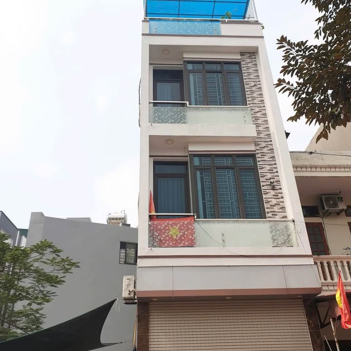 Nhà phố Tây Nam Cường 10 triệu/tháng - Mặt tiền kinh doanh đỉnh cao!