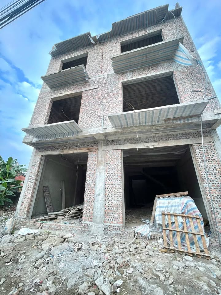 Nhà Độc Lập Sân Cổng 70m² - 4PN - 4.7 Tỷ - 155 Phương Lưu, Hải Phòng