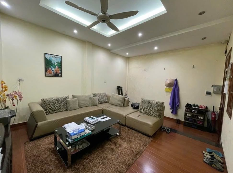Nhà riêng Ngõ 27 Cát Linh 37m² Full nội thất - Sẵn sàng ở ngay!