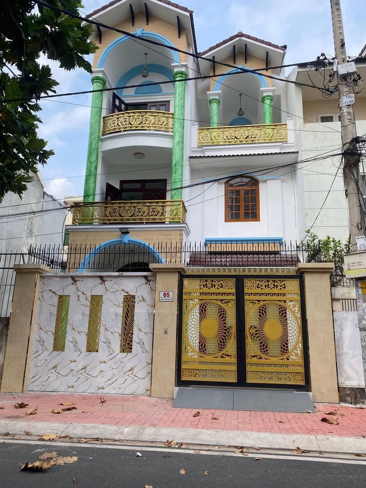 Nhà Phố Cao Lỗ Quận 8 160m² - Mặt Tiền Kinh Doanh, Sổ Hồng Sẵn