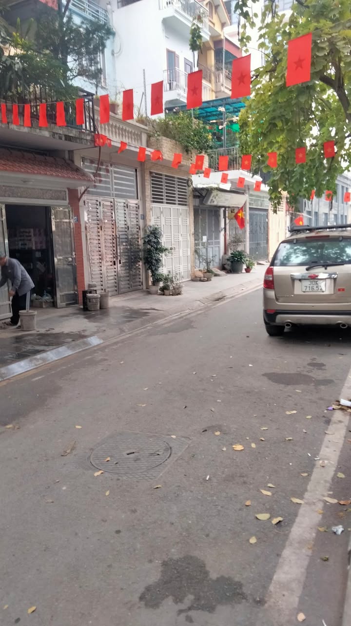 Nhà 4 Tầng Ngọc Thụy 50m² - Sổ Hồng Chính Chủ, Giá Tốt