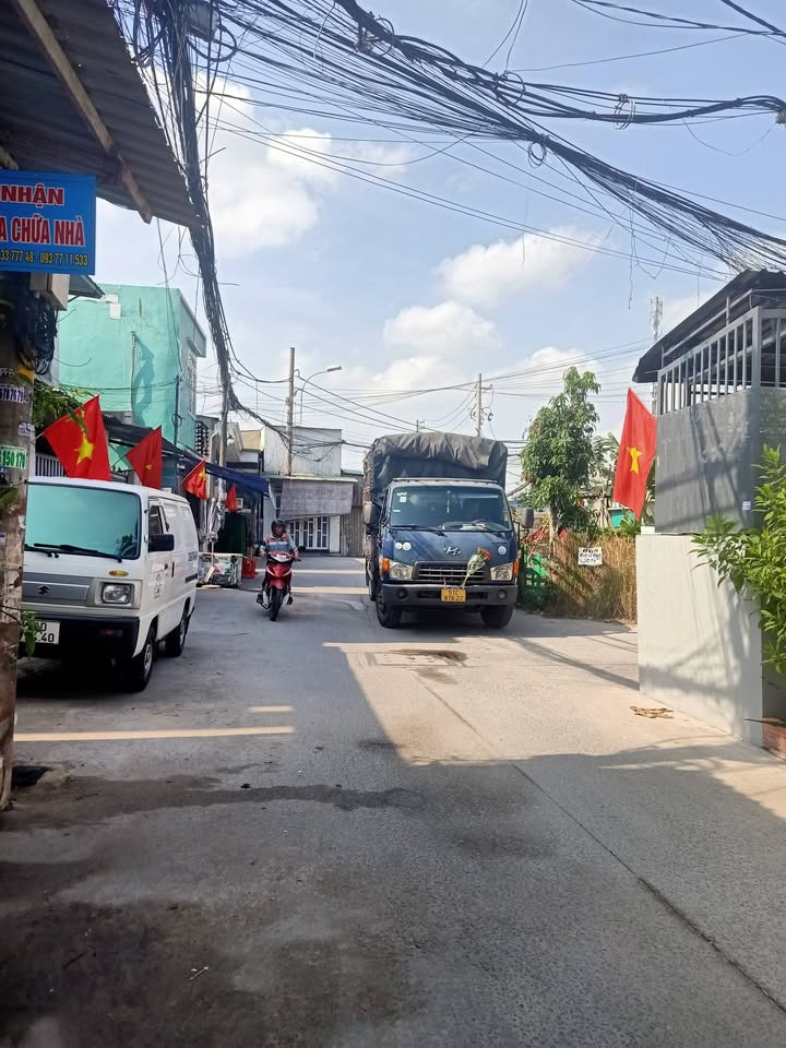 Nhà riêng Hóc Môn 55m² giá 1.6 tỷ - Ô tô vào tận nhà!