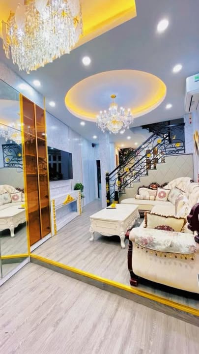 Bán nhà phố Trường Chinh 52m² - 5 tầng - 14 tỷ - Sát phố ở ngay!