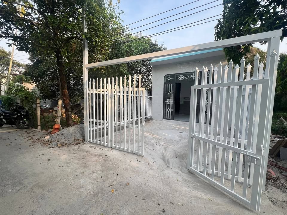 Nhà mặt tiền An Sơn 49, Thuận An - Không gian thoáng mát!