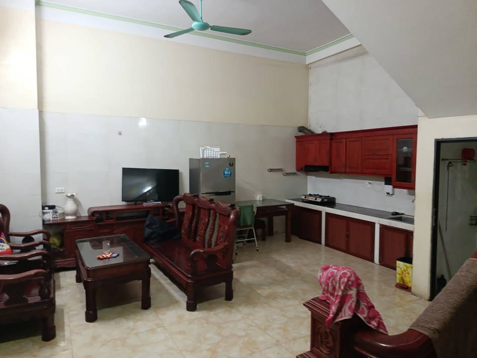 Cho thuê nhà 5PN đường Võ Cường, Bắc Ninh - Giá 15 Triệu/Tháng