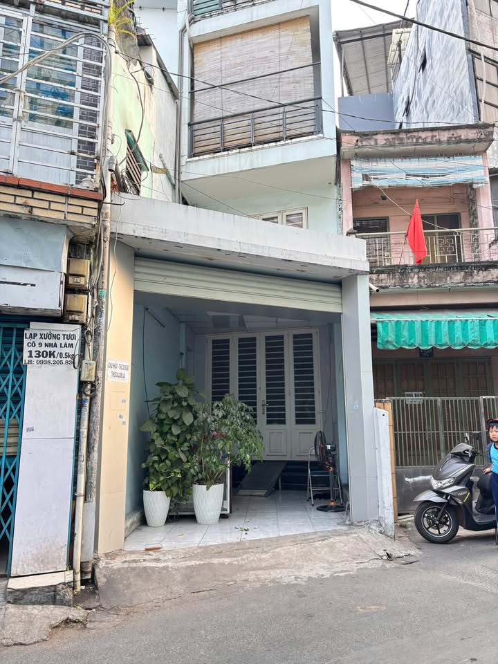 Nhà phố Tân Bình 42m² – Mặt tiền kinh doanh hiệu quả!