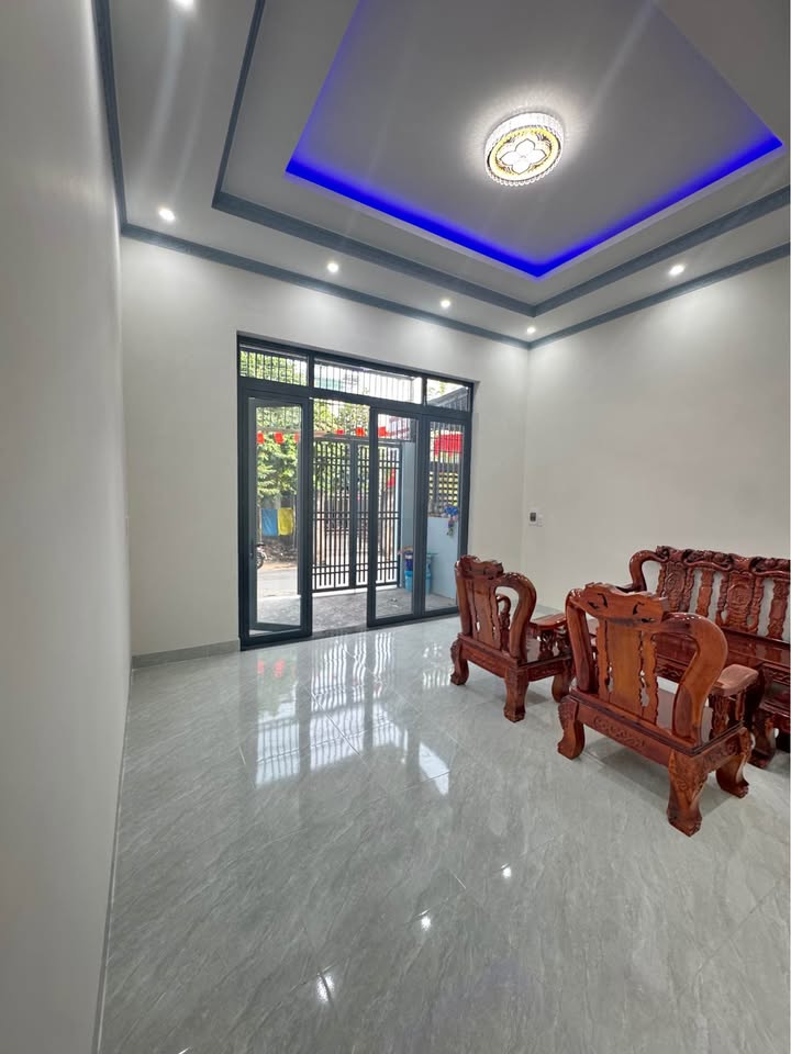 Bán nhà 2 mặt tiền Trảng Dài 90m² giá 1.999 tỷ - Vị trí đẹp hiếm có!