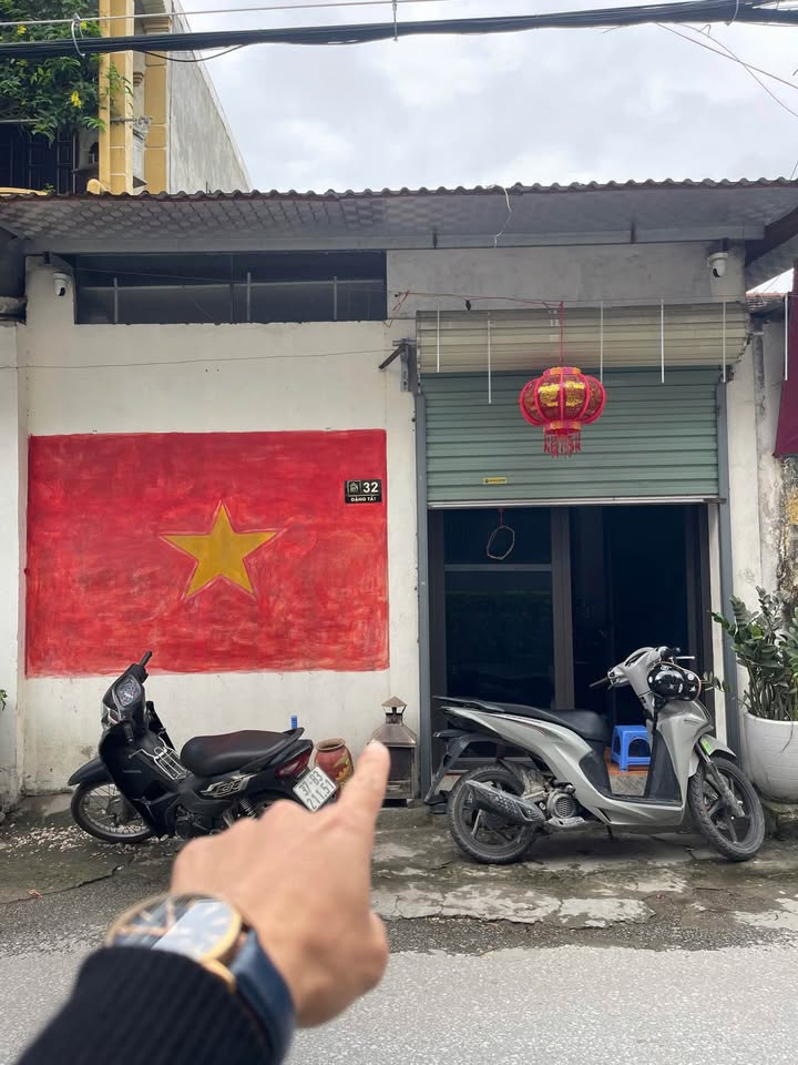 Nhà cấp 4 mặt đường Đặng Tất, TP Vinh 64.4m² - Ô tô vào tận nhà!