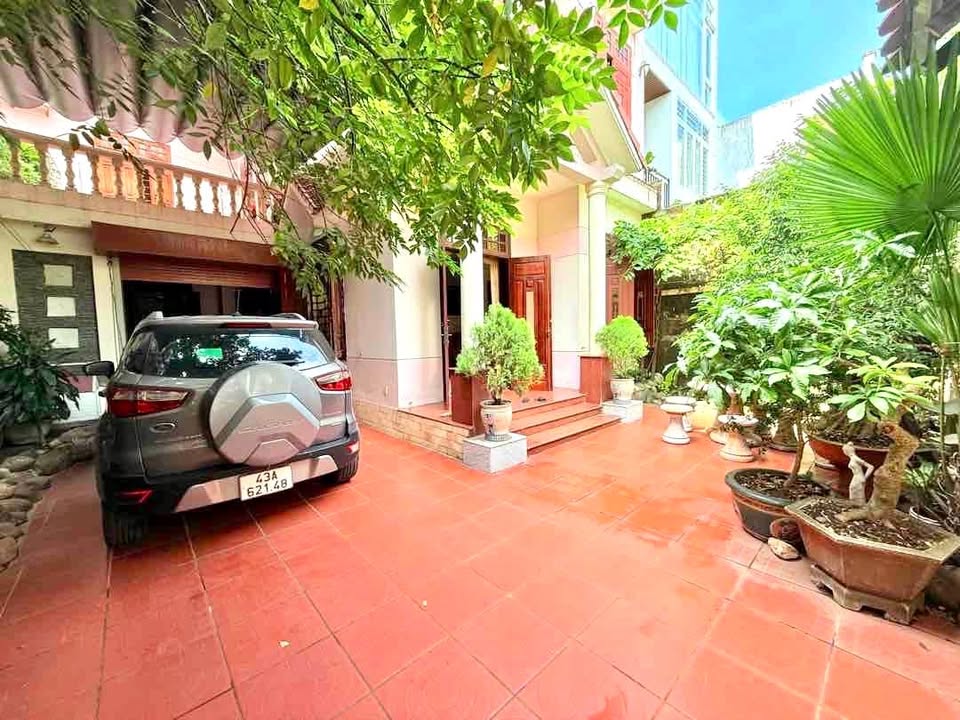 Biệt thự Đa Mặn 6, 200m², 12 tỷ - Vị trí đẹp hiếm có!