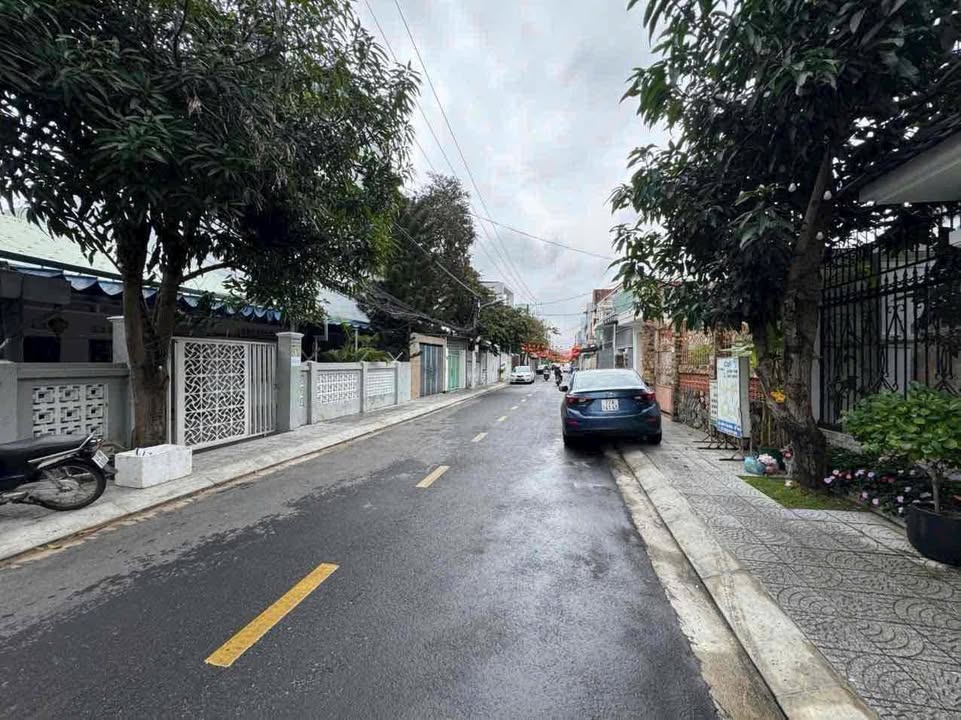 Đất nền Trần Tấn Mới 147m2 giá 7 tỷ - Sổ đỏ chính chủ