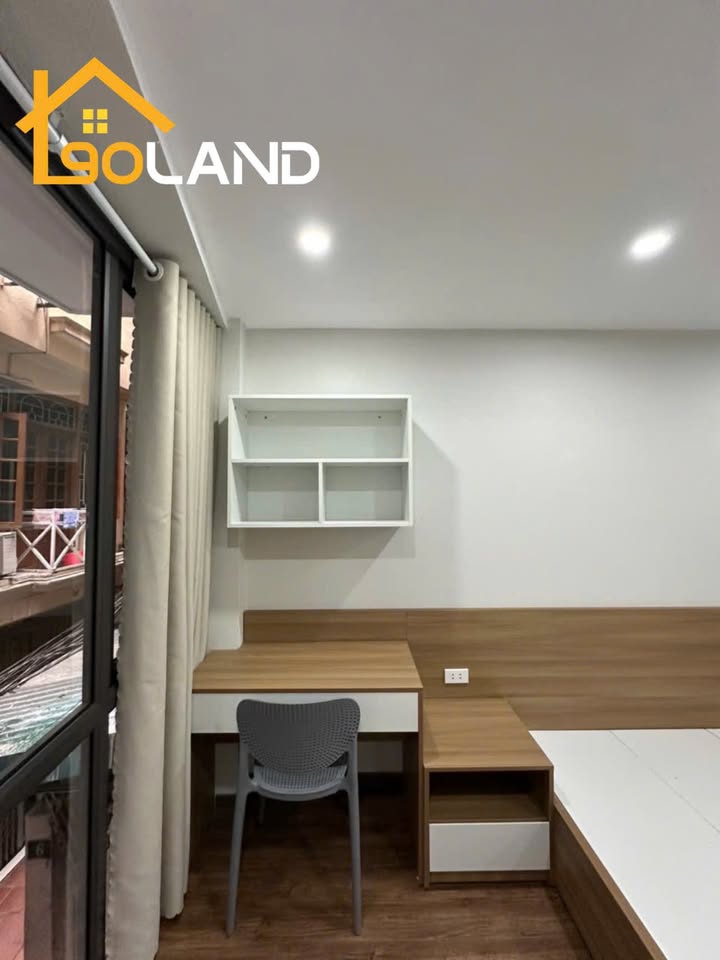 Nhà riêng Đống Đa 25m² 7 tầng thang máy - Sẵn sàng ở ngay!