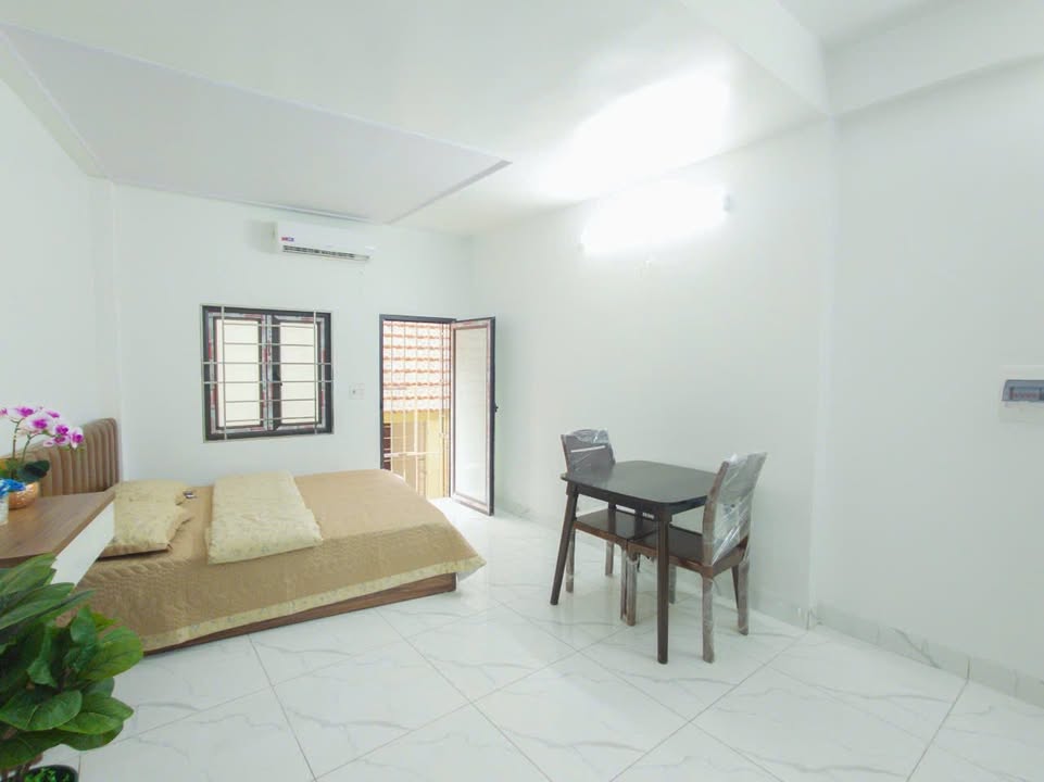 Thuê Phòng Mễ Trì Hạ 4.5 Triệu - Full Nội Thất, Có Ban Công