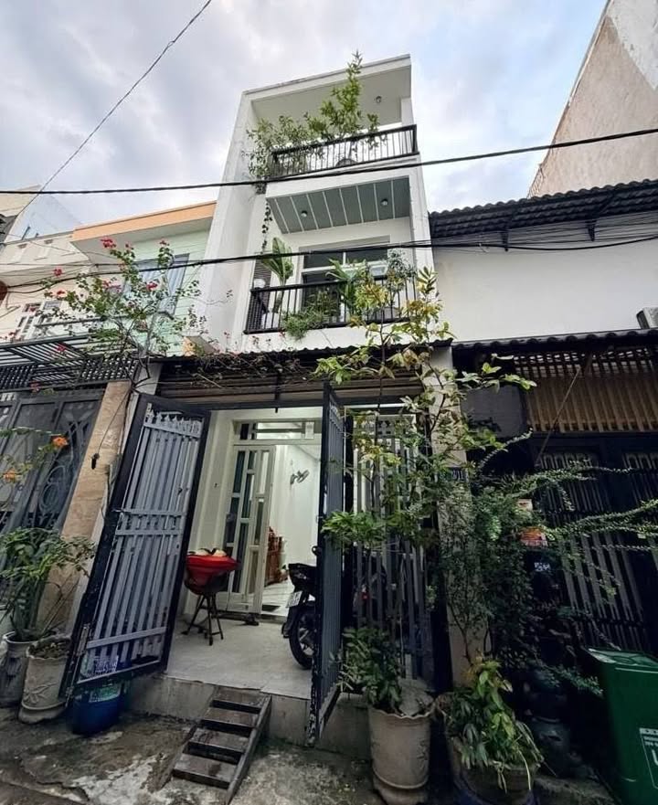 Nhà Phố Nguyễn Thị Tú Bình Tân 60m² giá 4 tỷ - Sẵn sàng ở ngay!