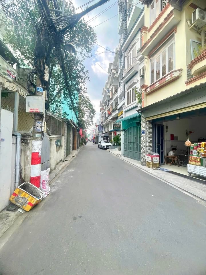 Nhà phố P.15 Tân Bình 60m² - Dòng tiền ổn định 15 triệu/tháng!