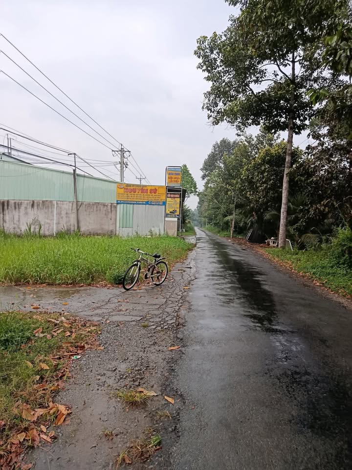 Đất nền góc 2 mặt tiền 169m² Phường An Hội, Bến Tre - Giá 1.5 tỷ