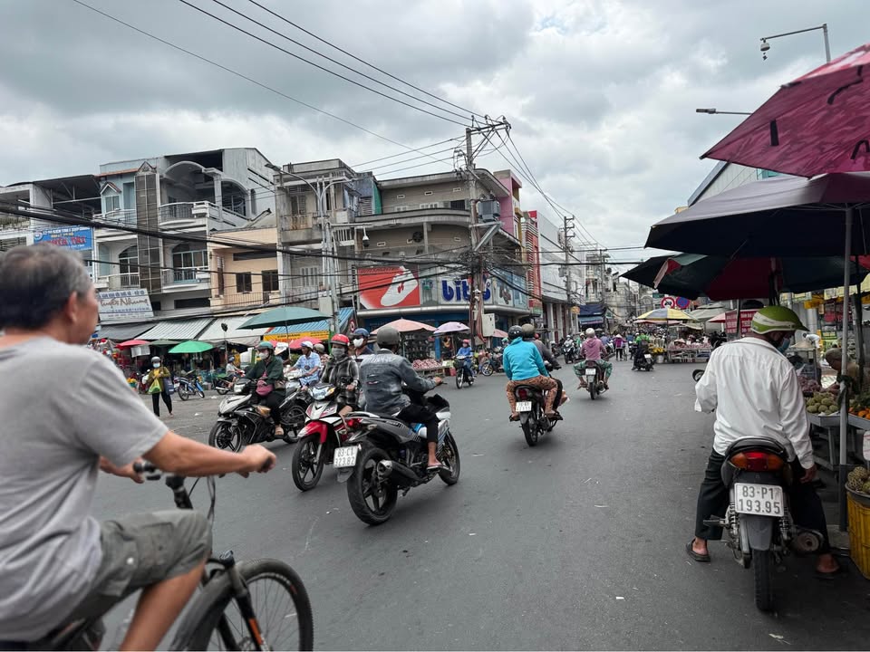 Mặt bằng Ngã Năm, Sóc Trăng 3 triệu/tháng - Mặt tiền kinh doanh!