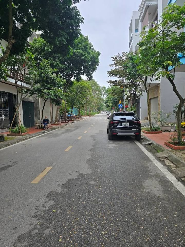 Bán Đất Mặt Tiền Ngô Sỹ Liên, Hải Dương - 70m² - Sổ Hồng Chính Chủ