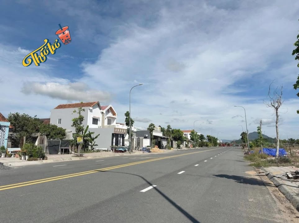 Đất nền Nam Tuy Hòa 100m² - Tiềm năng tăng giá vượt trội!