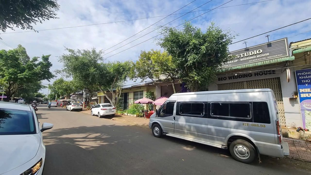 Bán nhà mặt tiền Quang Trung Buôn Ma Thuột 131m² - Vị trí đắc địa!