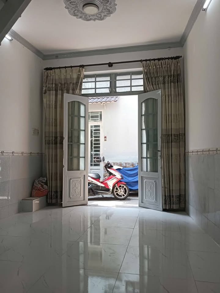 Thuê nhà nguyên căn Đường 48 Thủ Đức 18m² giá 5 triệu - Sẵn sàng ở ngay!